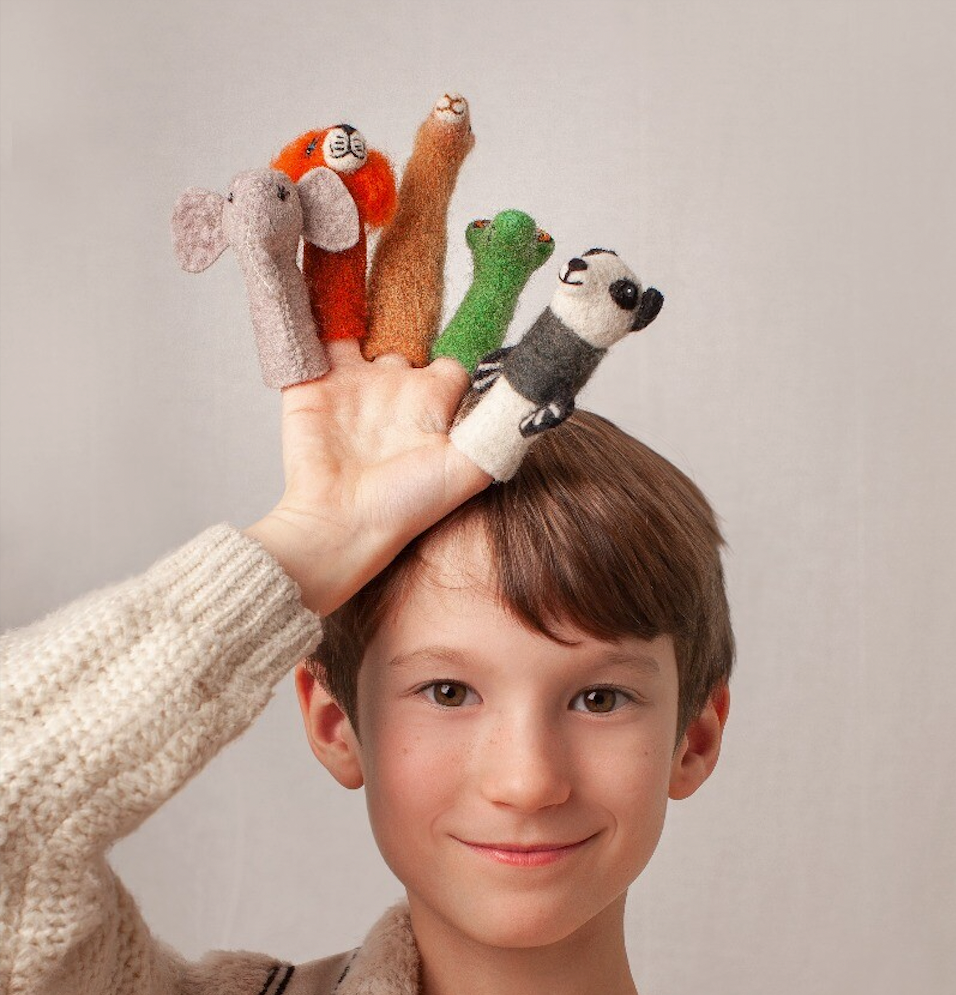 Cool sales finger puppets